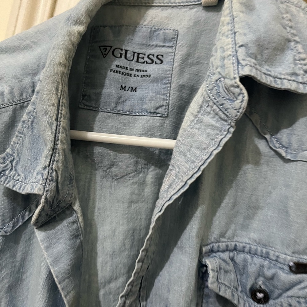 Guess - Picture 2 of 2